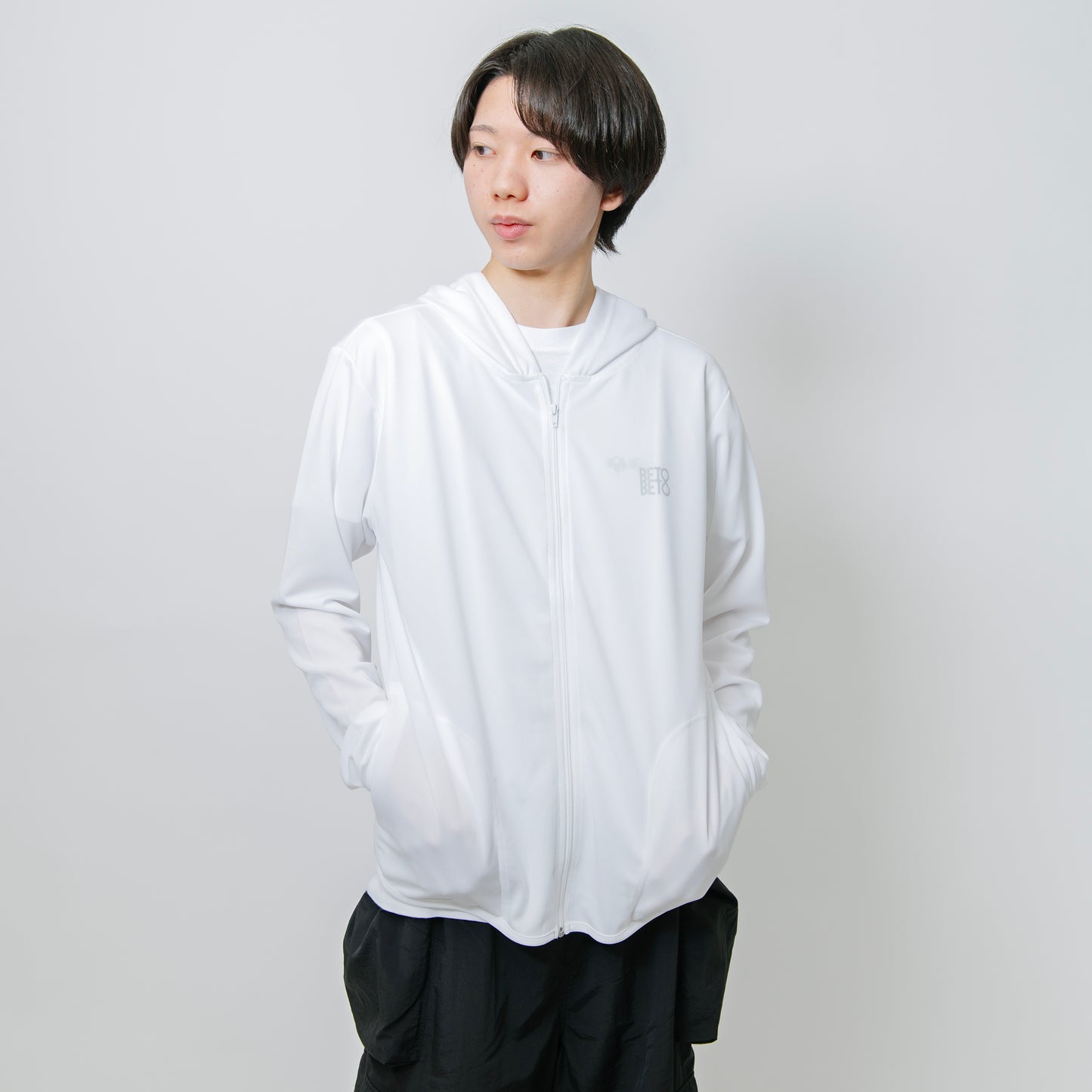 BETOBETO25 プリントドライジップパーカー