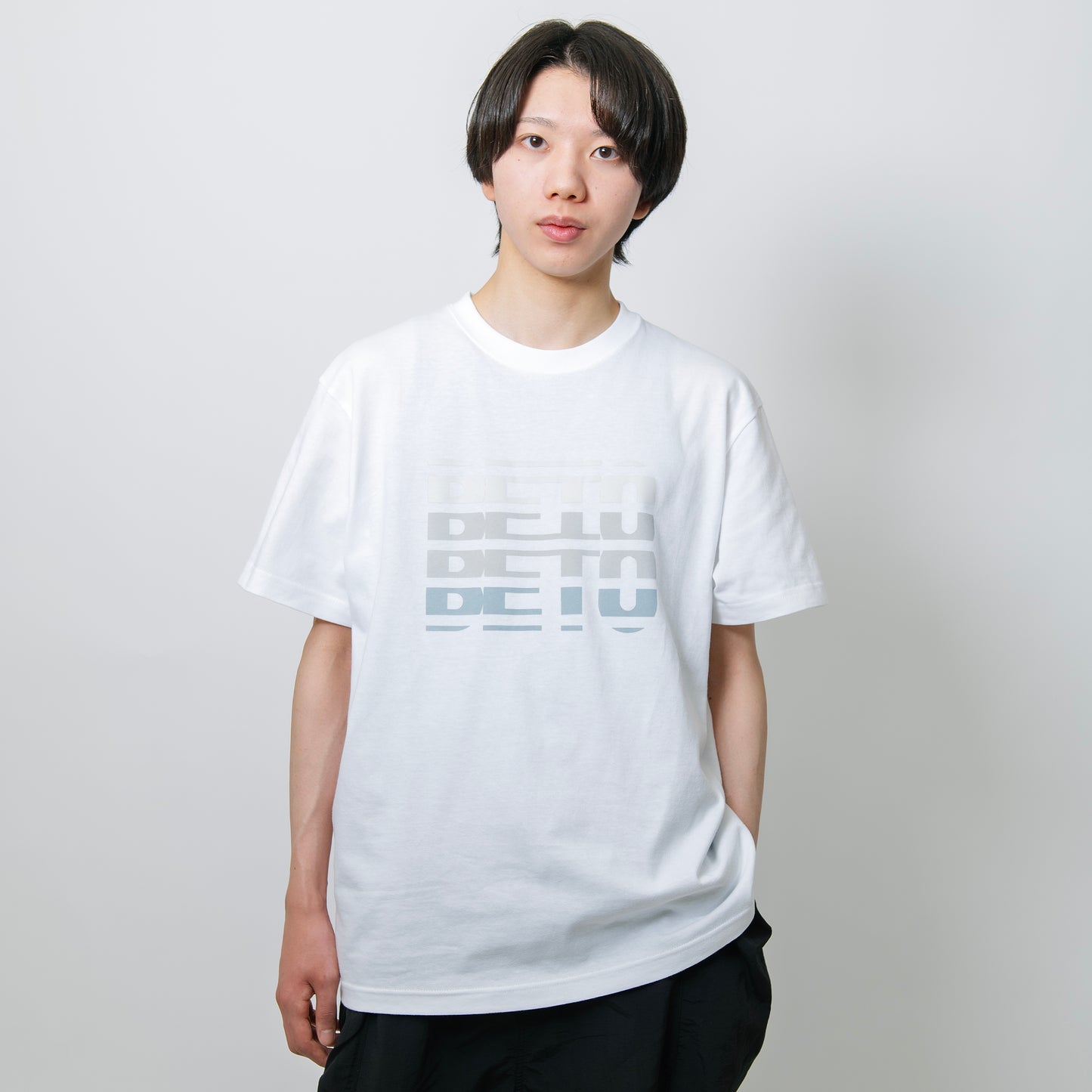 BETOBETO25 グラデーションTシャツ