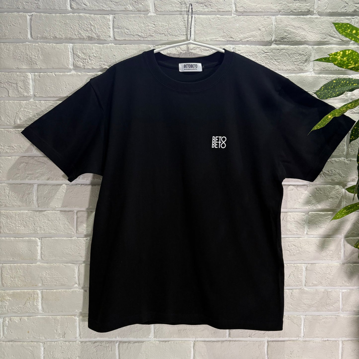 BETOBETO26ドリップロゴTシャツ